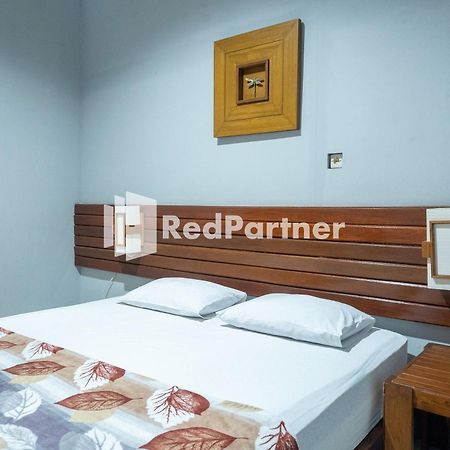 Omah Capung near Malioboro Area RedPartner Hotel Yogyakarta Bagian luar foto