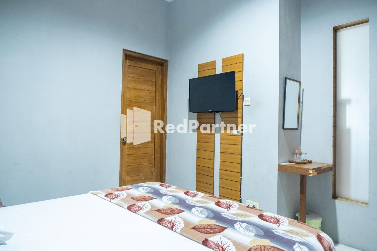 Omah Capung near Malioboro Area RedPartner Hotel Yogyakarta Bagian luar foto