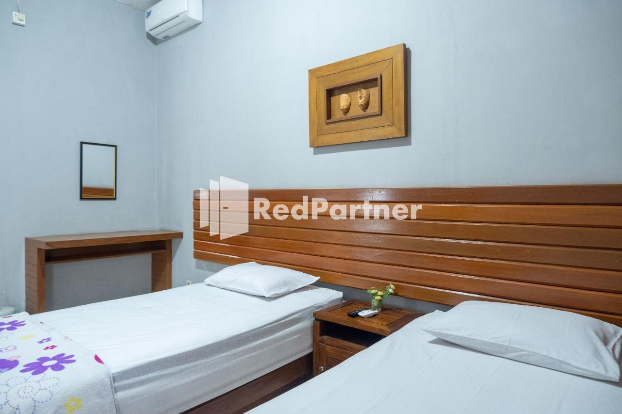 Omah Capung near Malioboro Area RedPartner Hotel Yogyakarta Bagian luar foto
